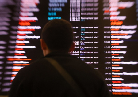 Более сотни рейсов задержаны в российском аэропорту из-за БПЛА