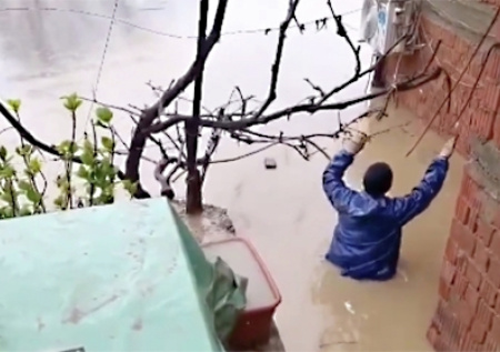 Путин созовет совещание по ситуации с паводками в Дагестане