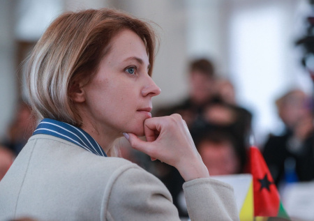 «Раб Божий или свободный?»: Поклонская объяснила уход от христианства