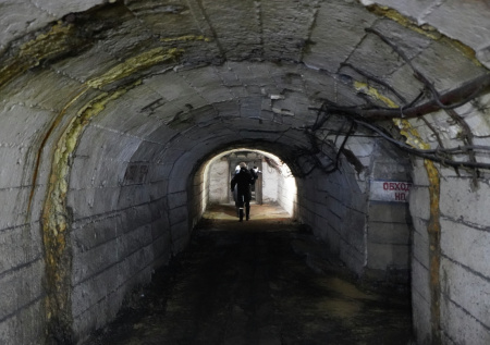 Более 40 шахтеров остались под землей после удара ВСУ