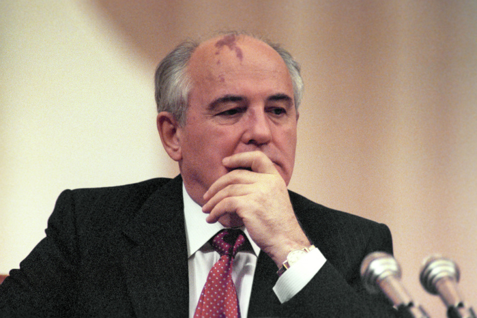 Михаил Горбачев, 1989 год