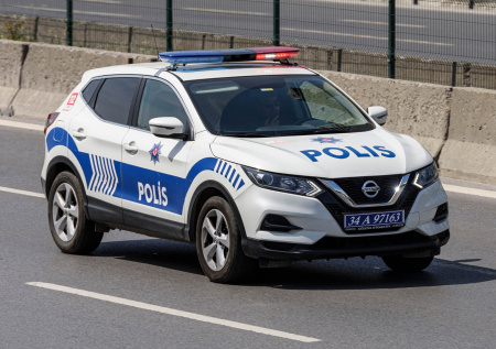 Звезд шоу-бизнеса задержали по делу о наркотиках