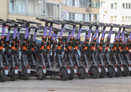 В Госдуме предложили новые ограничения по электросамокатам