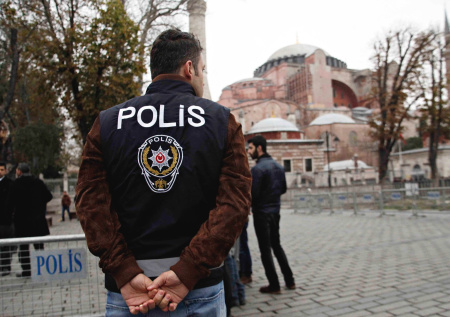 В Стамбуле атаковали генконсульство Израиля