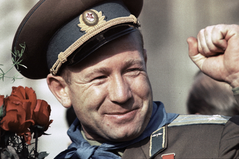Летчик-космонавт СССР Алексей Леонов