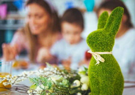 Как украсить дом к Пасхе: 7 идей для уюта и праздничного настроения