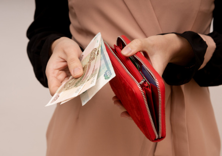 Дали в долг — потеряли и деньги, и друга: как этого не допустить