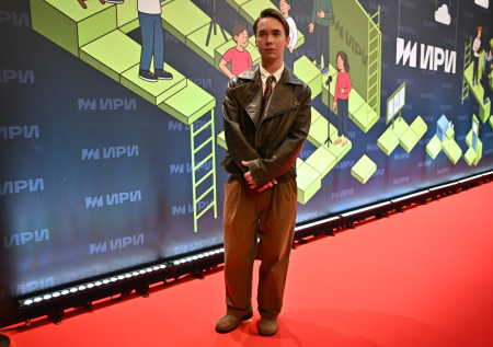 Актер Власенко отреагировал на слухи о своем «продвижении»