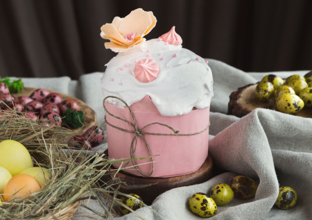 Три способа приготовить идеальную белую помадку для пасхального кулича