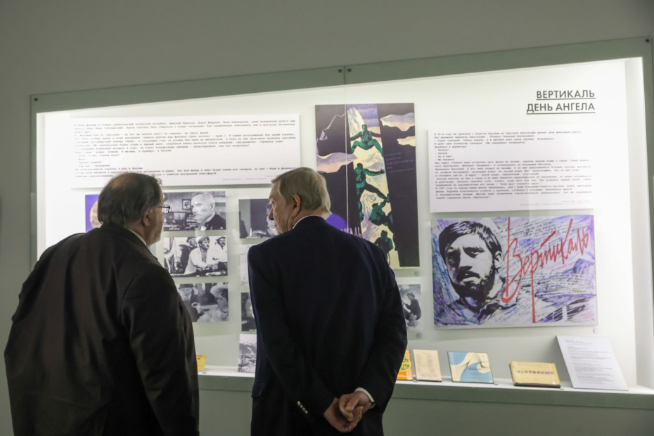 Выставка «Художник. Человек. Гражданин», посвященная 90-летию со дня рождения Станислава Говорухина, в Москве