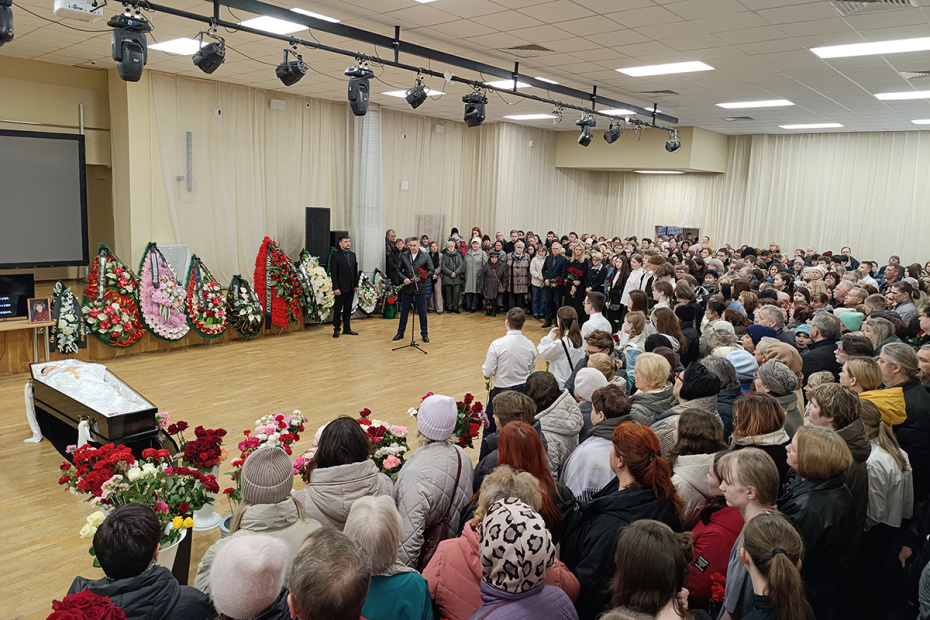 Прощание с педагогом Олесей Багутой