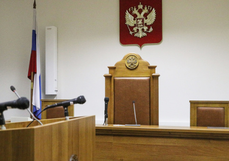 Основатель Celebro Media сбежал в Британию и получил четыре года заочно