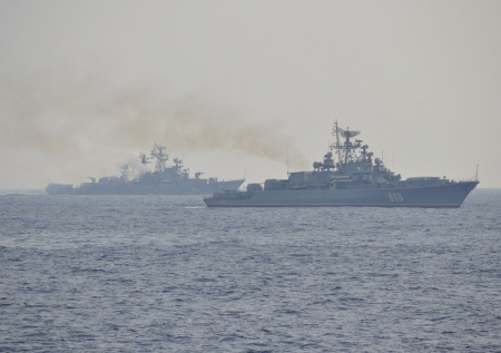 Экономист объяснил, почему российским танкерам нужен военный конвой