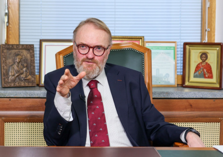 «Садизм»: Милонов о методе наказания в детском саду Кызыла