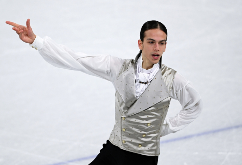 Российский фигурист Пётр Гуменник выступает в нейтральном статусе с произвольной программой в мужском одиночном катании на XXV зимних Олимпийских играх в Милане