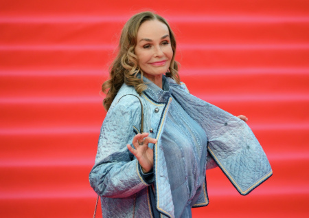 Советская Мэри Поппинс поразила фанатов новым образом