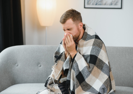 Переболевшие новым штаммом COVID-19 пожаловались на странный симптом