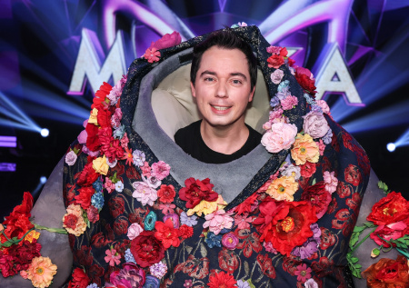 «Пару раз выключался»: Газманов раскрыл секрет костюма в шоу «Маска»