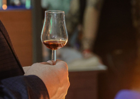 Нарколог объяснил, как не уйти в запой весной