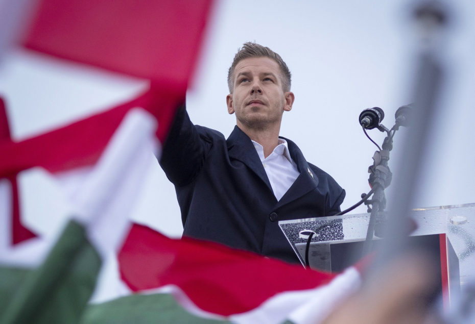 Петер Мадьяр