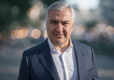 Предприниматель Карапетян решил отказаться от российского гражданства