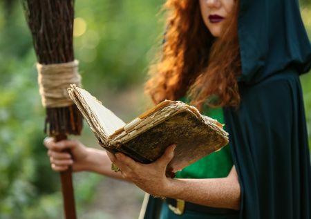 Ночная колдунья: 5 неожиданных толкований снов о ведьмах