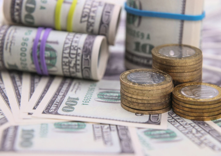 Аналитик ответил, что будет с рублем и долларом в ближайшее время