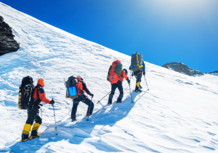 Группе из семи туристов сулит смертельная опасность на Камчатке