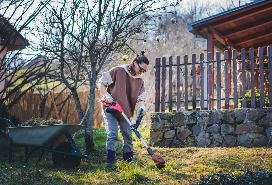 10 идей для благоустройства дачного участка: от зон отдыха до дорожек