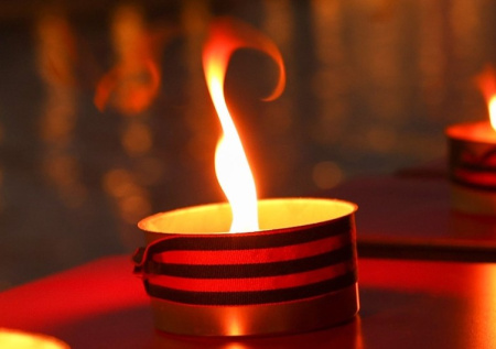 Блогер-миллионник умерла в 26 лет от алкоголизма