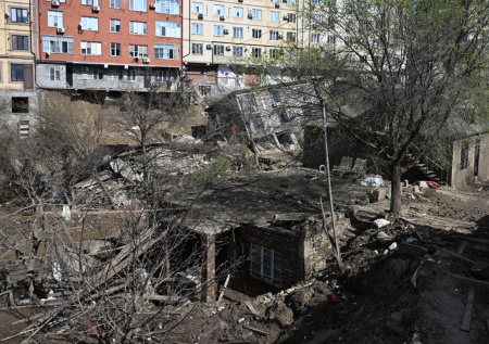 МЧС раскрыло, сколько спасателей устраняют последствия паводков в Дагестане