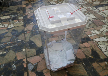 В России начали готовиться к войне с дипфейками на выборах в Госдуму