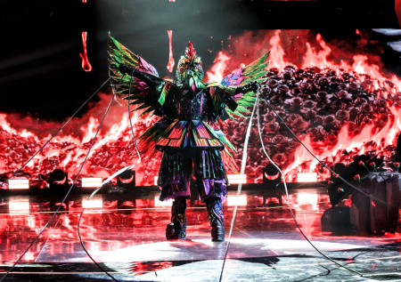 Шоу «Маска», сезон 7, выпуск 10: кто снял маску 12 апреля, кто остался