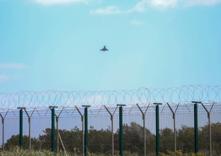 Власти Британии исключили пересмотр статуса своих баз на Кипре