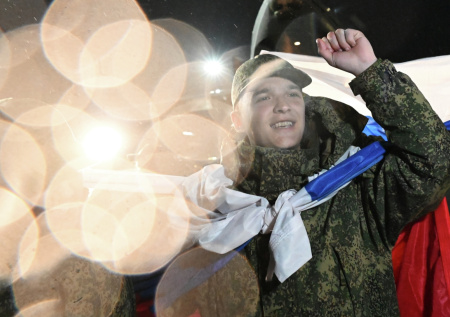 Вернувшимся курянам пообещали ускорить получение жилья