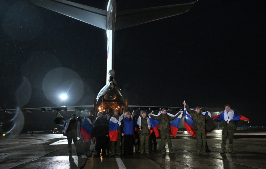 Российские военнослужащие, возвращенные из украинского плена