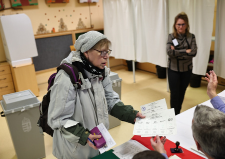 Выборы в Венгрии 12 апреля: последние новости, подтасовка результатов