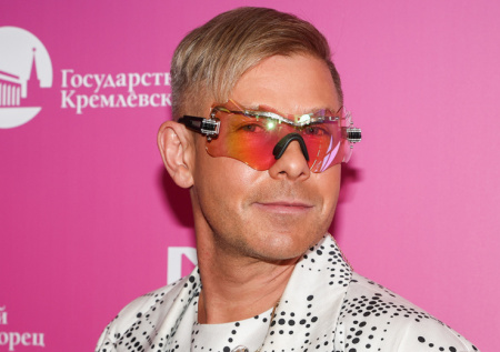 «Погода не оставила шансов»: Митя Фомин рухнул во время концерта