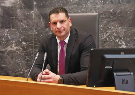 Главный евроскептик Словении посетит Москву