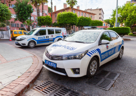 В Сети появились кадры из турецкой школы, на которую напал подросток