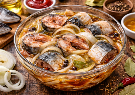 Если вы замаринуете скумбрию так, то о красной рыбе забудете — получается в разы вкуснее