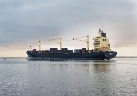 Российские моряки на полгода застряли на арестованном судне в Намибии