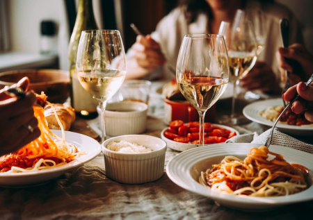 Назван топ-5 стран для тех, кто любит вкусно поесть