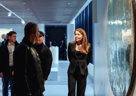 Первая в России выставка искусства на базе больницы открылась в Москве