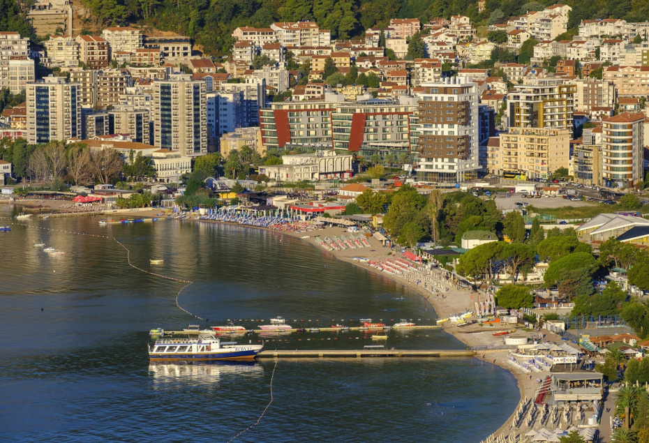 Курорт Словенска Плаза, Черногория