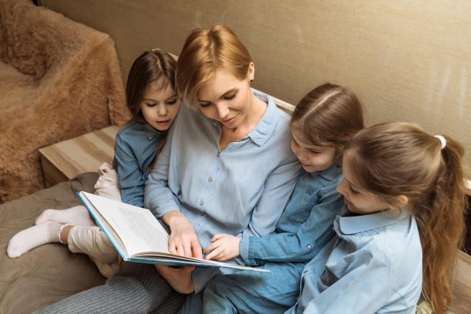 История праздника День дочери