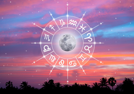 Гороскоп на 19 апреля: Девам ловить шанс, а Весам дружить