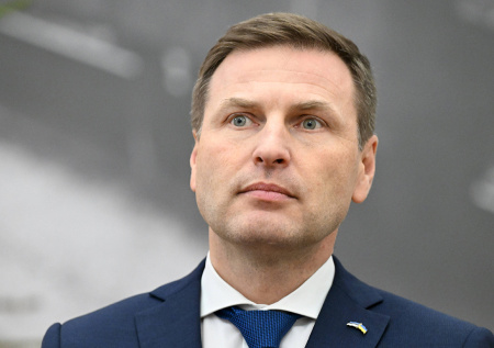 «НАТО — это как долгий брак»: в Европе признали кризис в отношениях с США