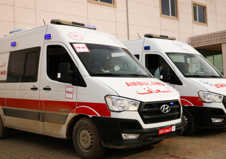 Огненный грузовик промчался по улицам города в Сирии