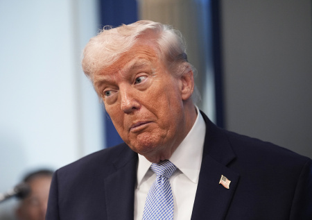 Стало известно, почему Трамп отказался от захвата иранского острова Харк